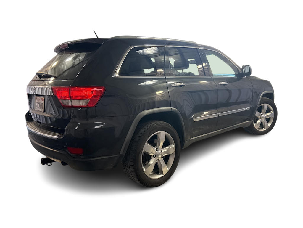 Thumbnail: 2011 Jeep Grand Cherokee - 16