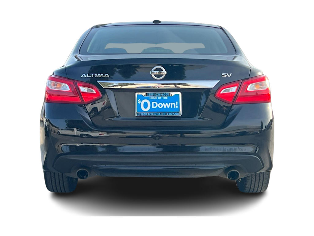 Thumbnail: 2017 Nissan Altima - 5