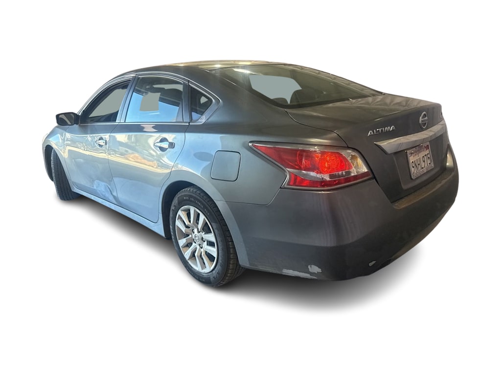 Thumbnail: 2015 Nissan Altima - 3