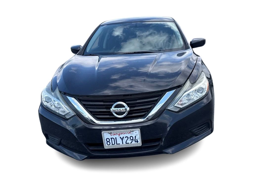 Thumbnail: 2016 Nissan Altima - 5