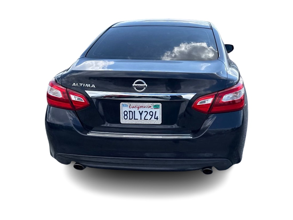 Thumbnail: 2016 Nissan Altima - 4