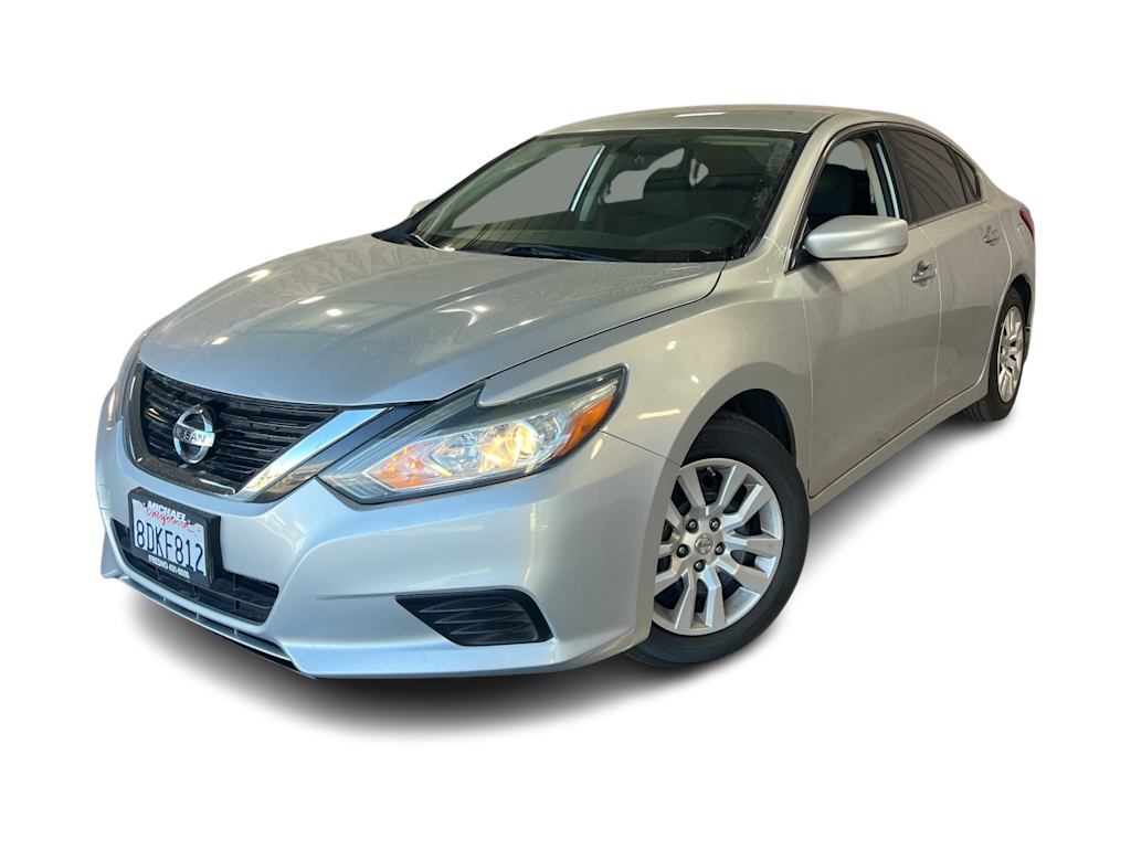Used 2018 Nissan Altima S with VIN 1N4AL3AP4JC113240 for sale in Casper, WY