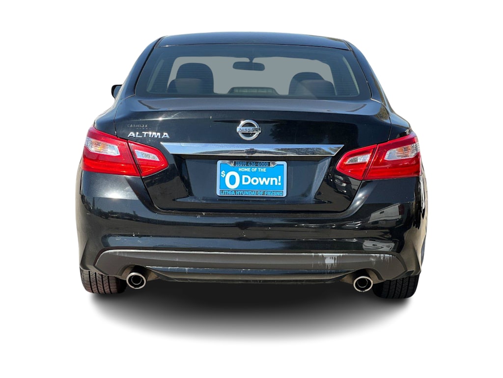 Thumbnail: 2016 Nissan Altima - 5