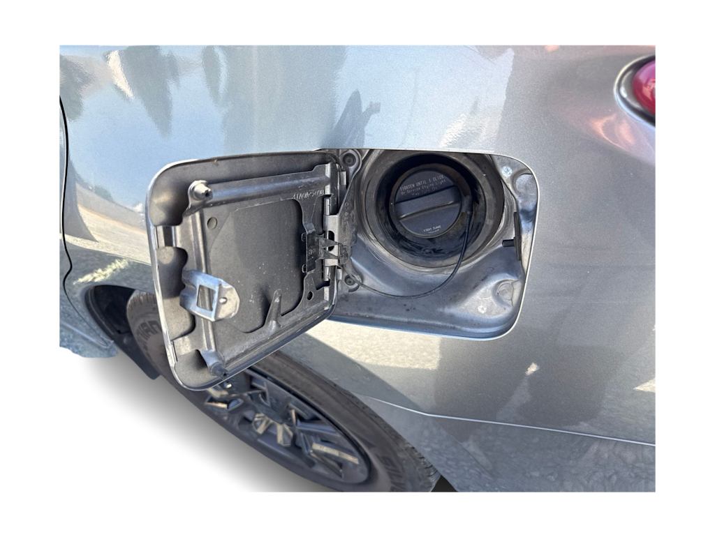 Thumbnail: 2015 Nissan Altima - 3