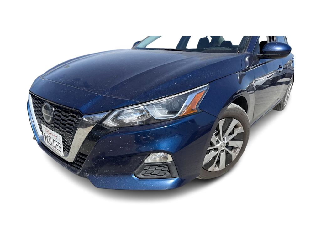 Thumbnail: 2021 Nissan Altima - 18