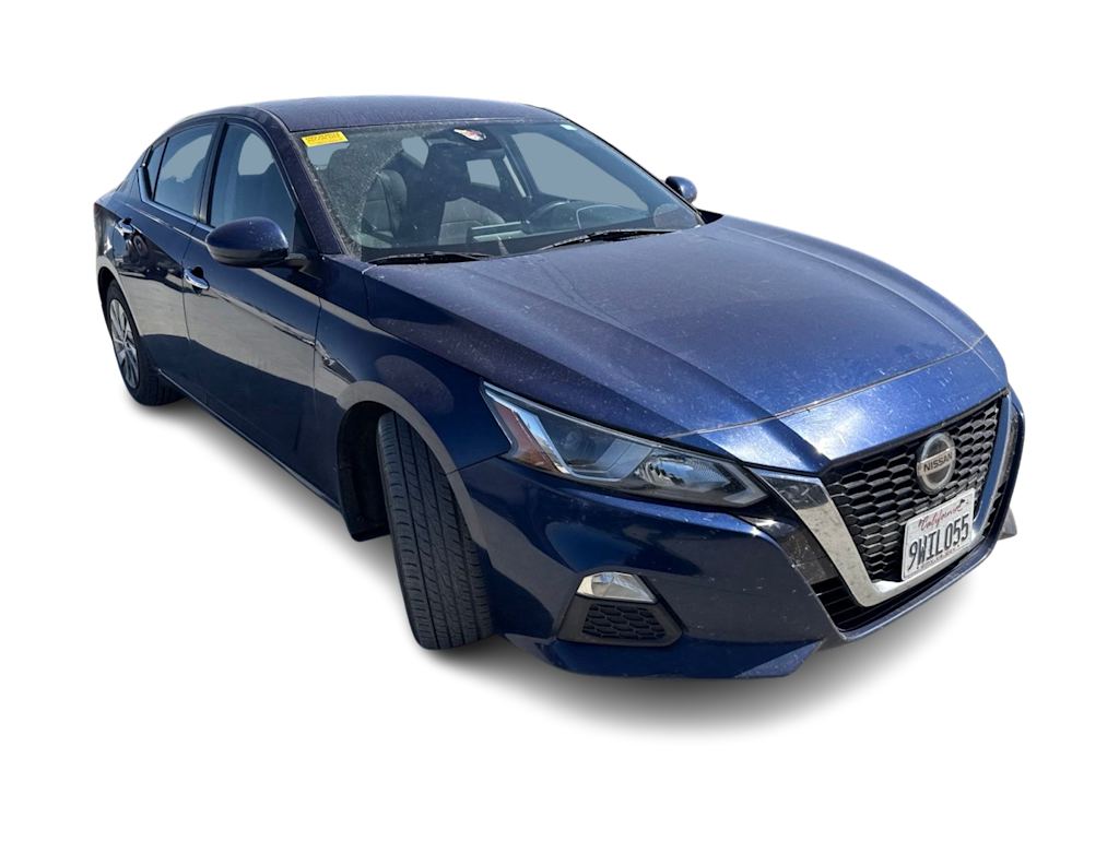 Thumbnail: 2021 Nissan Altima - 15