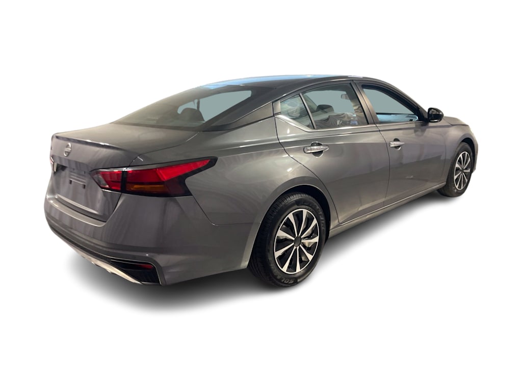 Thumbnail: 2024 Nissan Altima - 13