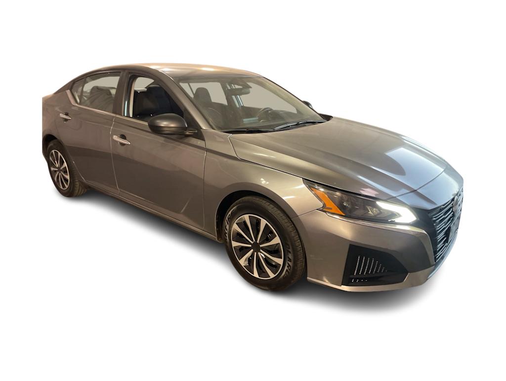 Thumbnail: 2024 Nissan Altima - 11
