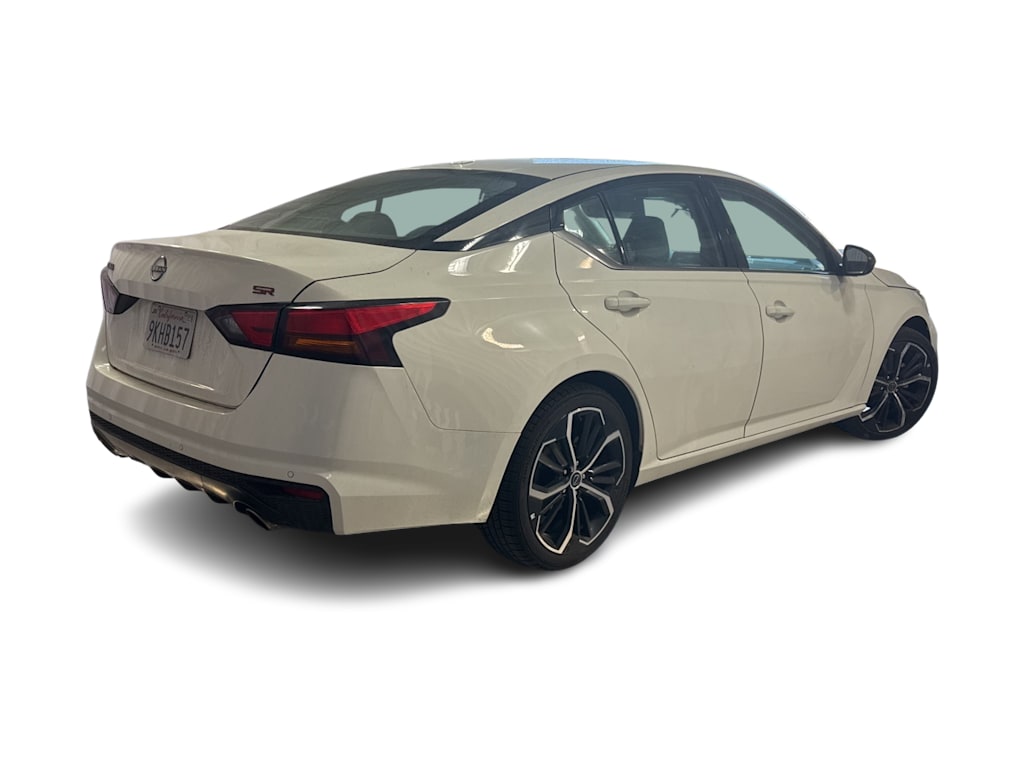 Thumbnail: 2024 Nissan Altima - 18