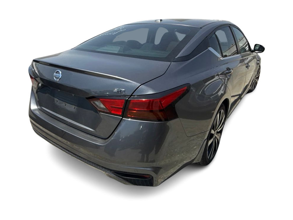 Thumbnail: 2020 Nissan Altima - 16