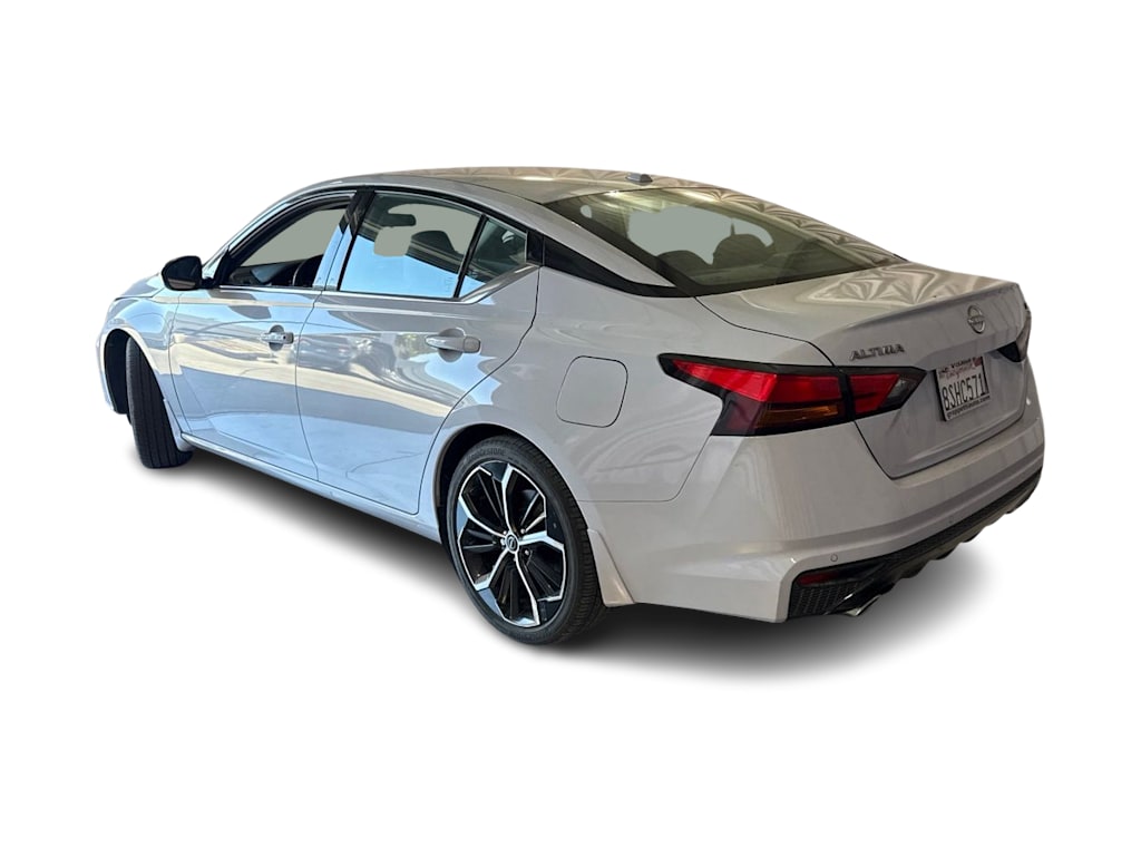 Thumbnail: 2024 Nissan Altima - 2