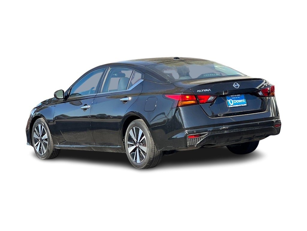 Thumbnail: 2021 Nissan Altima - 4