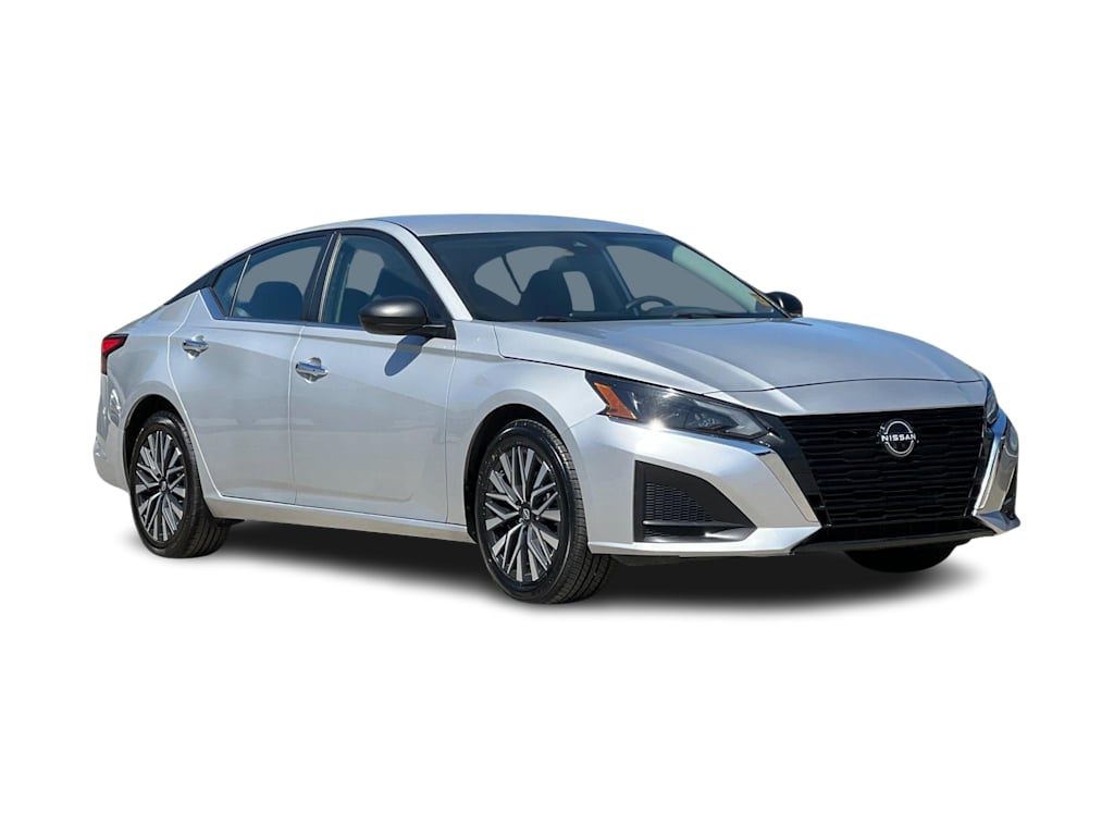 Thumbnail: 2024 Nissan Altima - 21