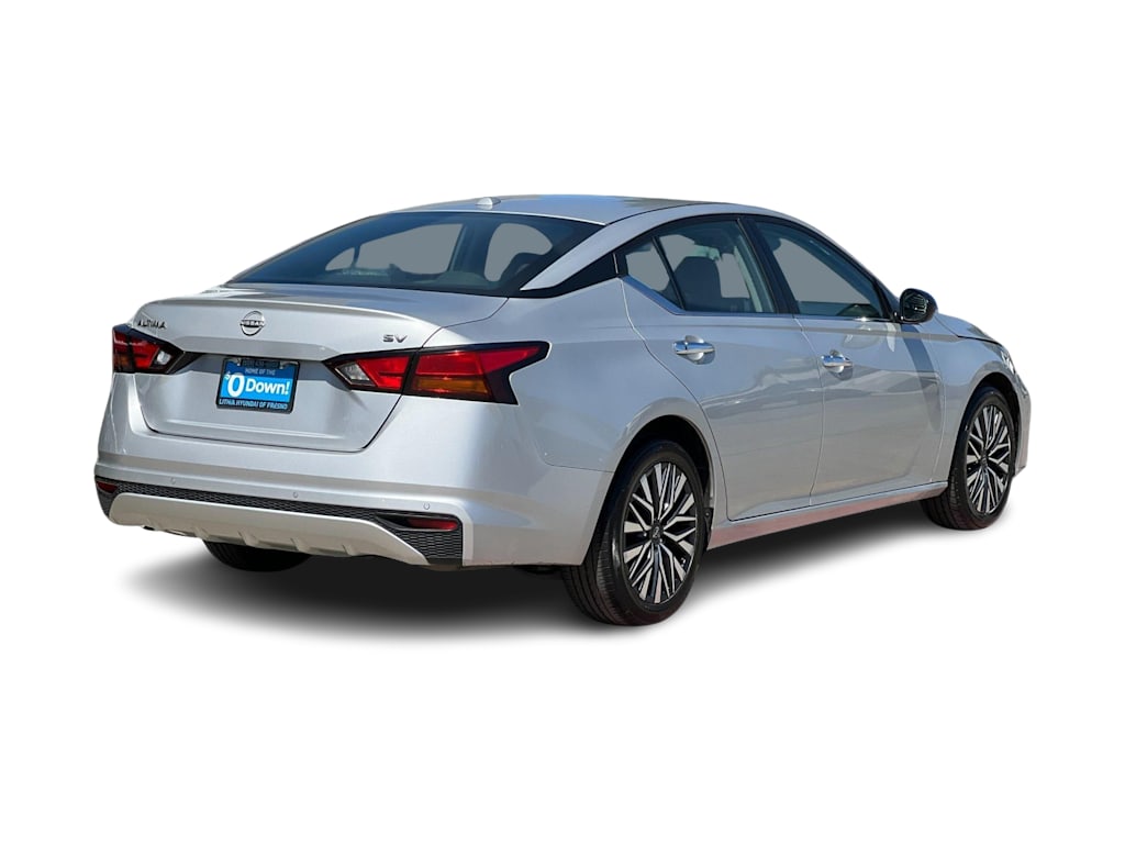 Thumbnail: 2024 Nissan Altima - 19