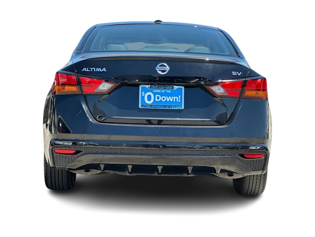 Thumbnail: 2022 Nissan Altima - 5