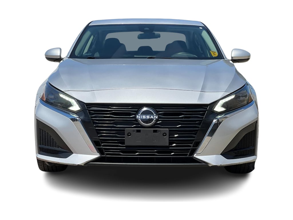 Thumbnail: 2023 Nissan Altima - 6