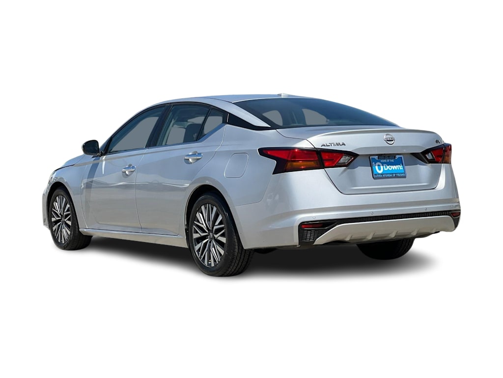 Thumbnail: 2023 Nissan Altima - 4