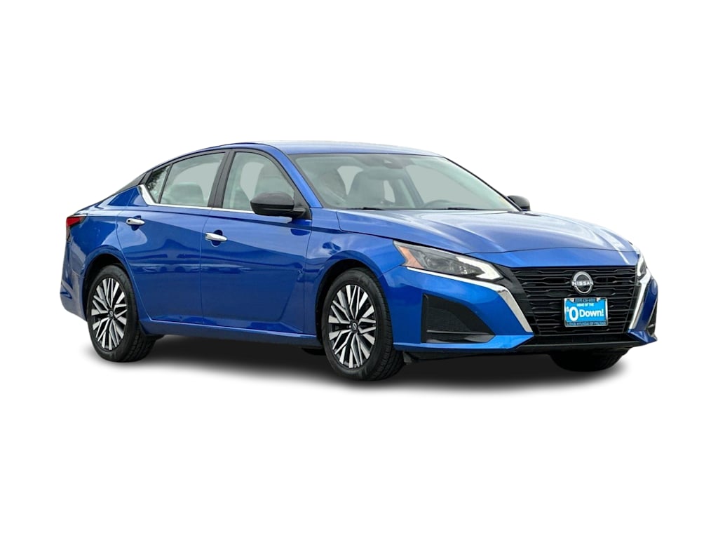 Thumbnail: 2025 Nissan Altima - 21
