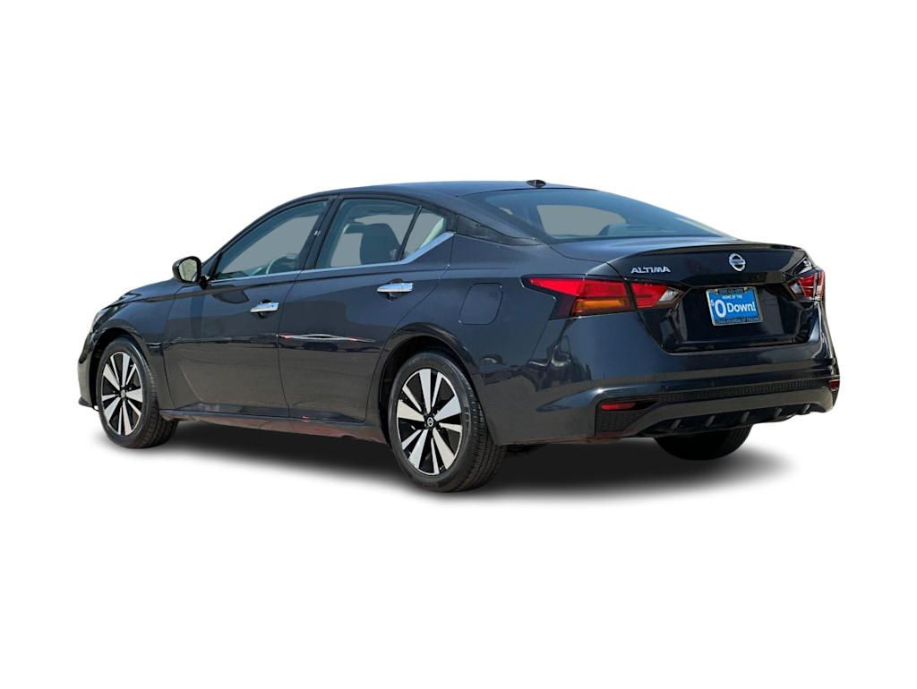 Thumbnail: 2022 Nissan Altima - 4