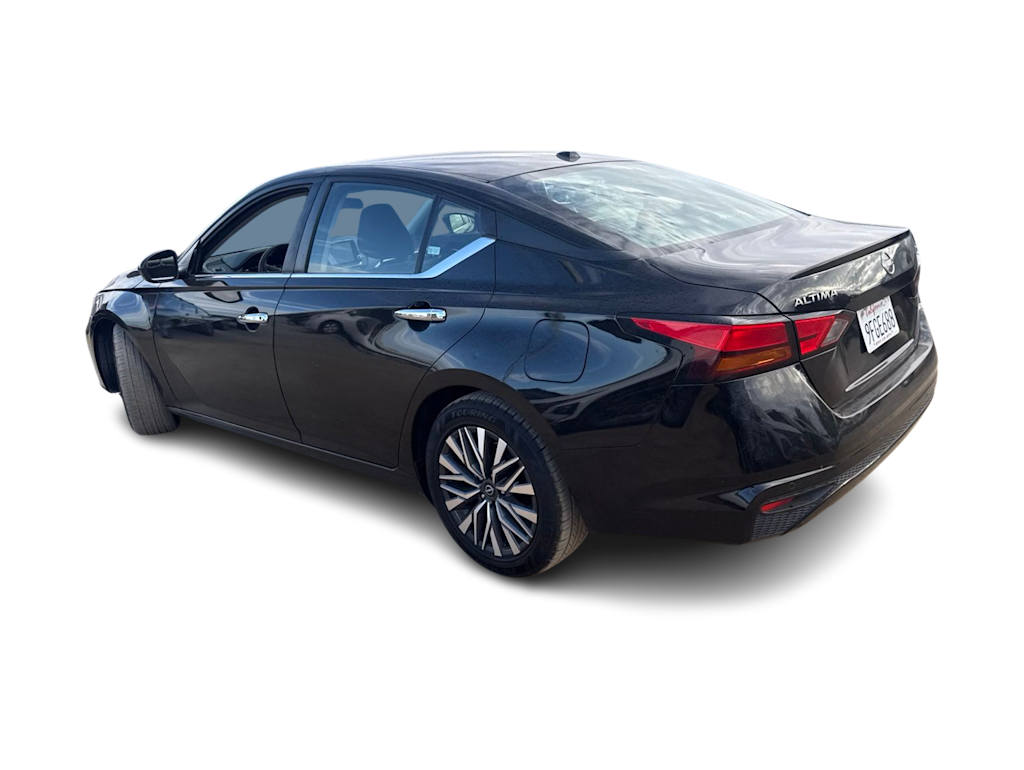 Thumbnail: 2023 Nissan Altima - 4