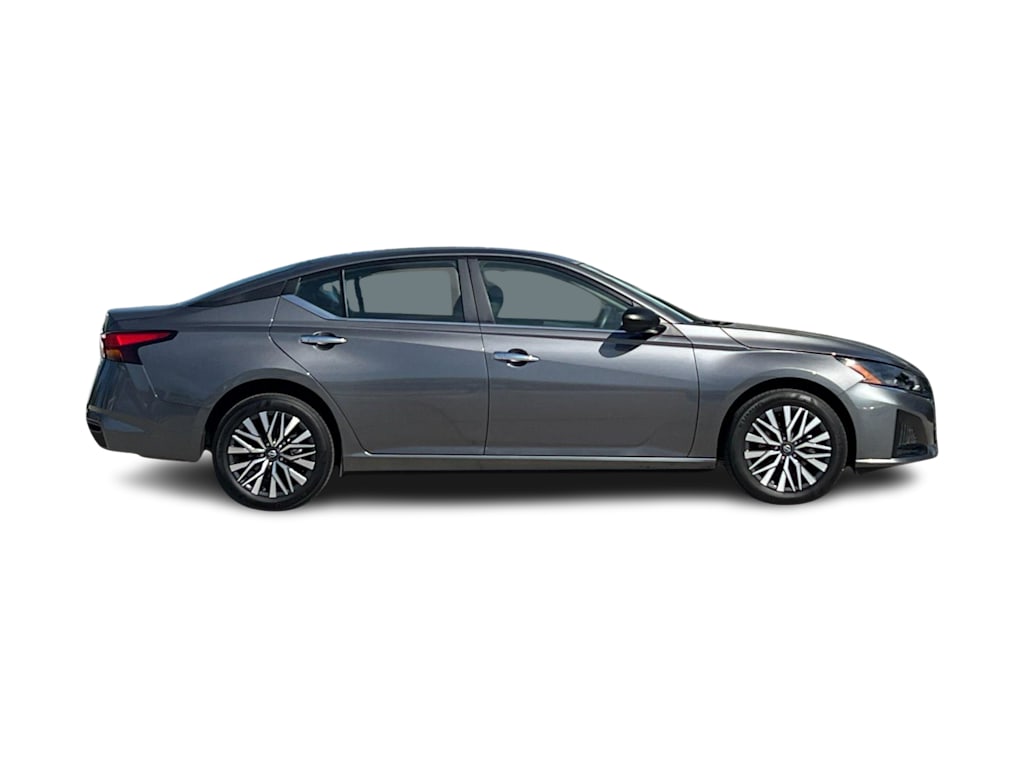 Thumbnail: 2025 Nissan Altima - 20