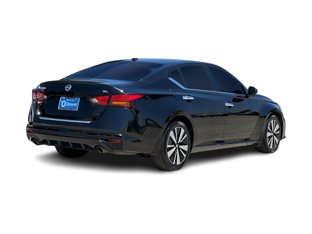 Thumbnail: 2021 Nissan Altima - 18