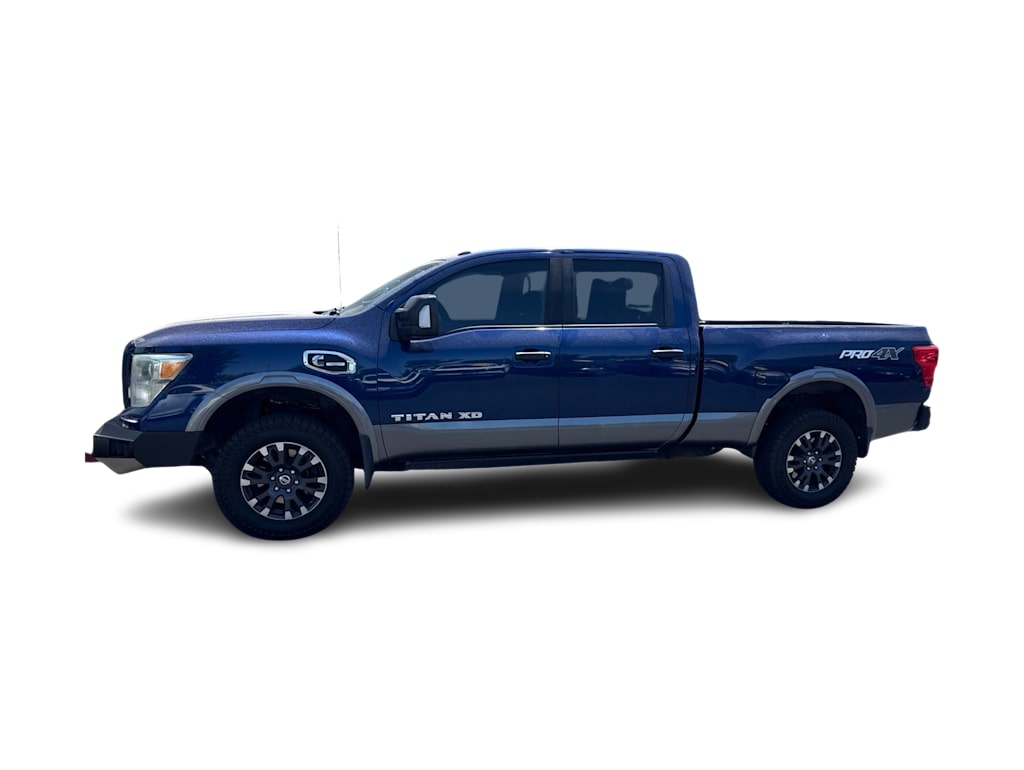 Thumbnail: 2016 Nissan Titan - 3