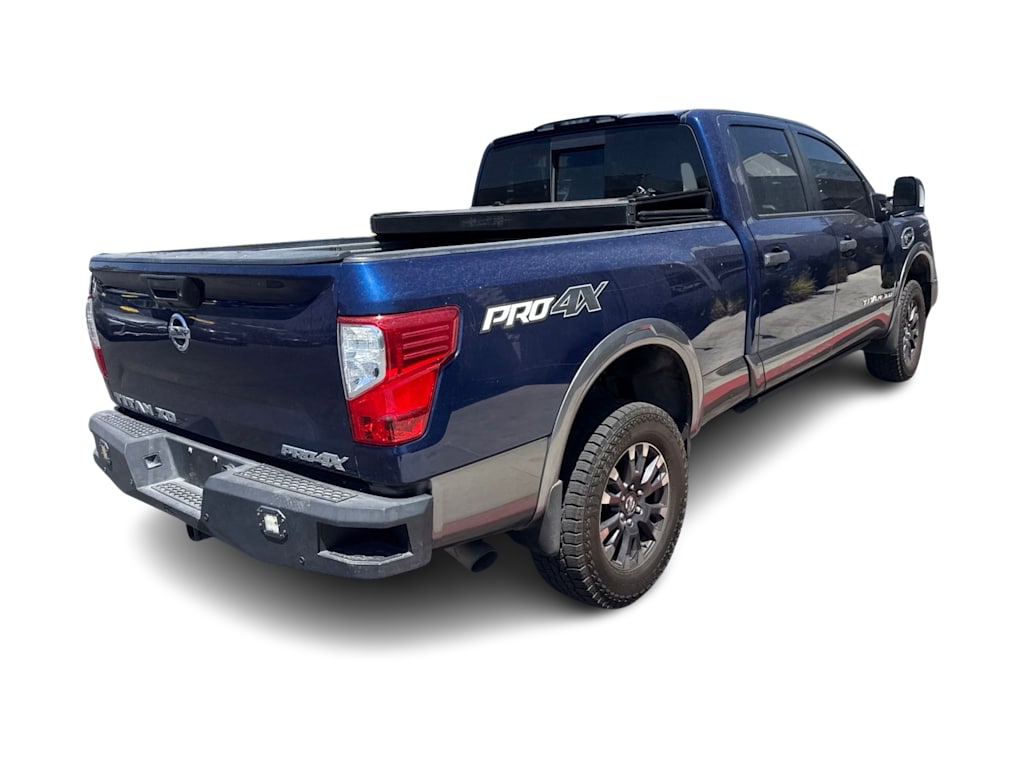 Thumbnail: 2016 Nissan Titan - 15