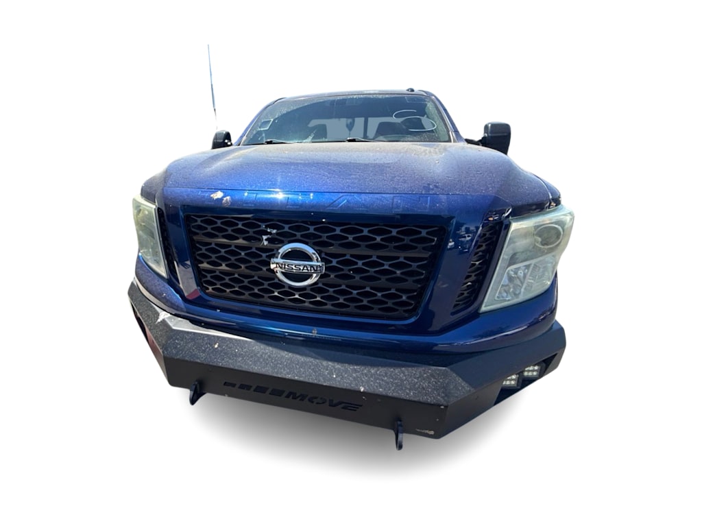 Thumbnail: 2016 Nissan Titan - 6