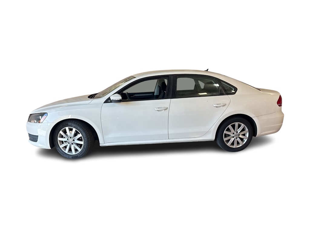 Thumbnail: 2012 Volkswagen Passat - 2