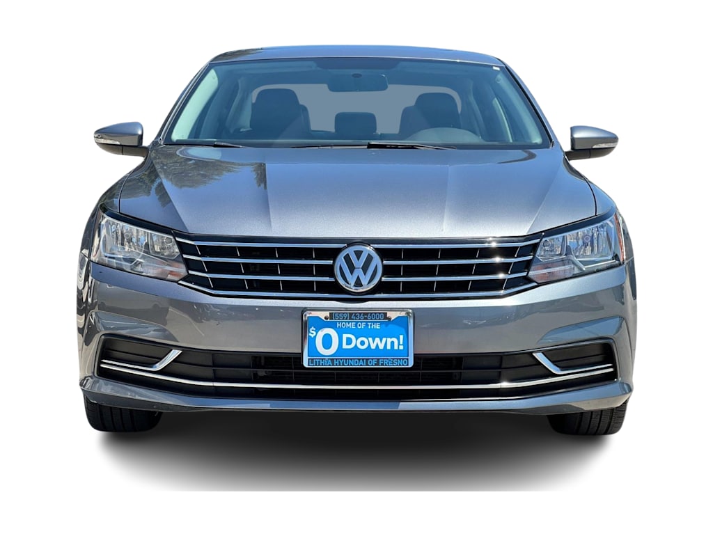 Thumbnail: 2018 Volkswagen Passat - 6