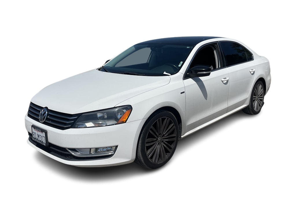 2015 Volkswagen Passat Sport 9