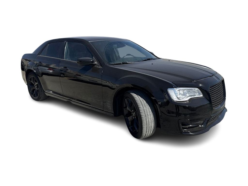 Thumbnail: 2021 Chrysler 300 - 14