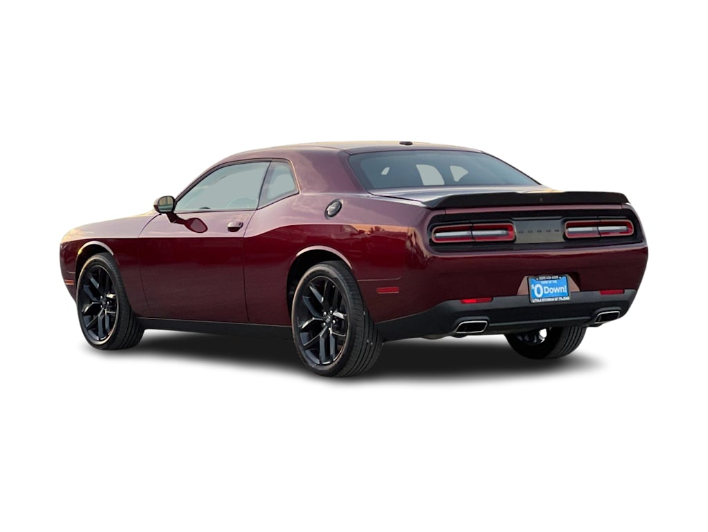 2022 Dodge Challenger SXT 4