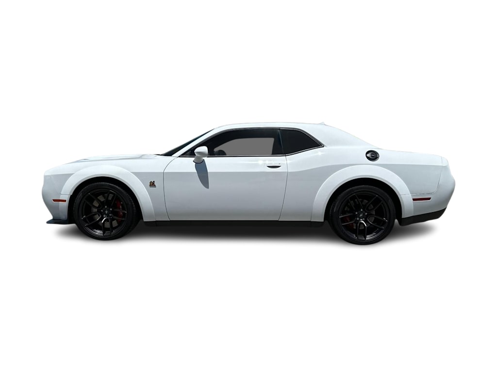 Thumbnail: 2022 Dodge Challenger - 3