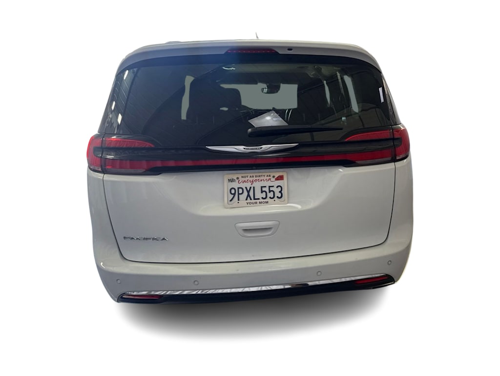 Thumbnail: 2022 Chrysler Pacifica - 5