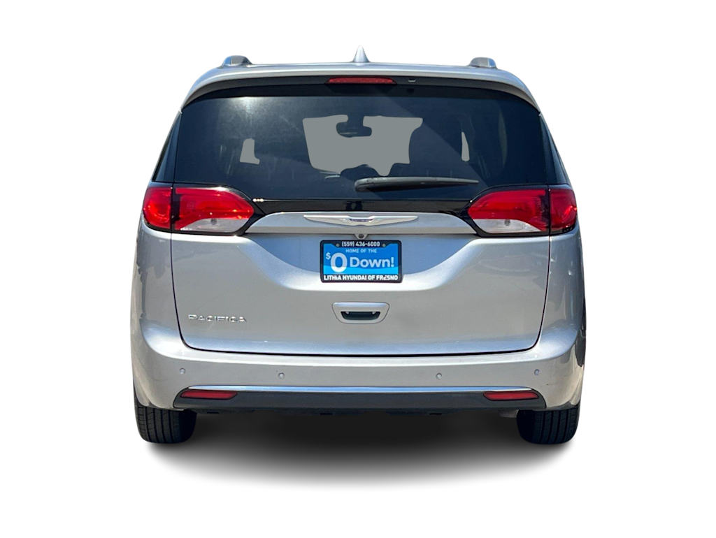 Thumbnail: 2019 Chrysler Pacifica - 5