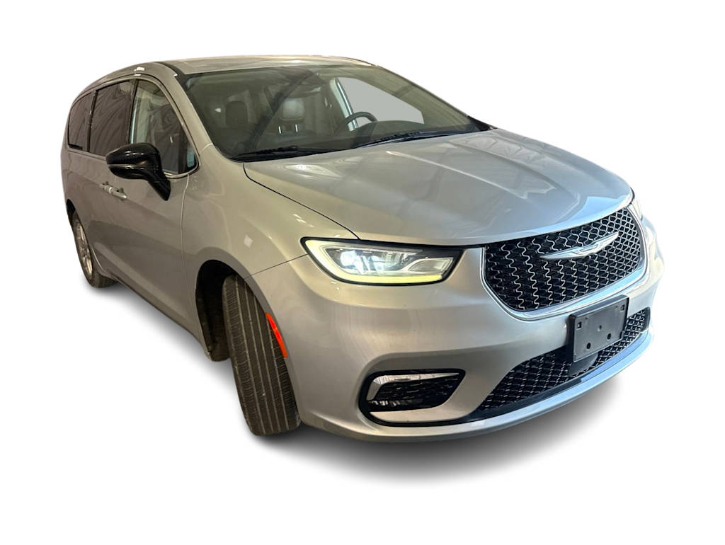 Thumbnail: 2024 Chrysler Pacifica - 15