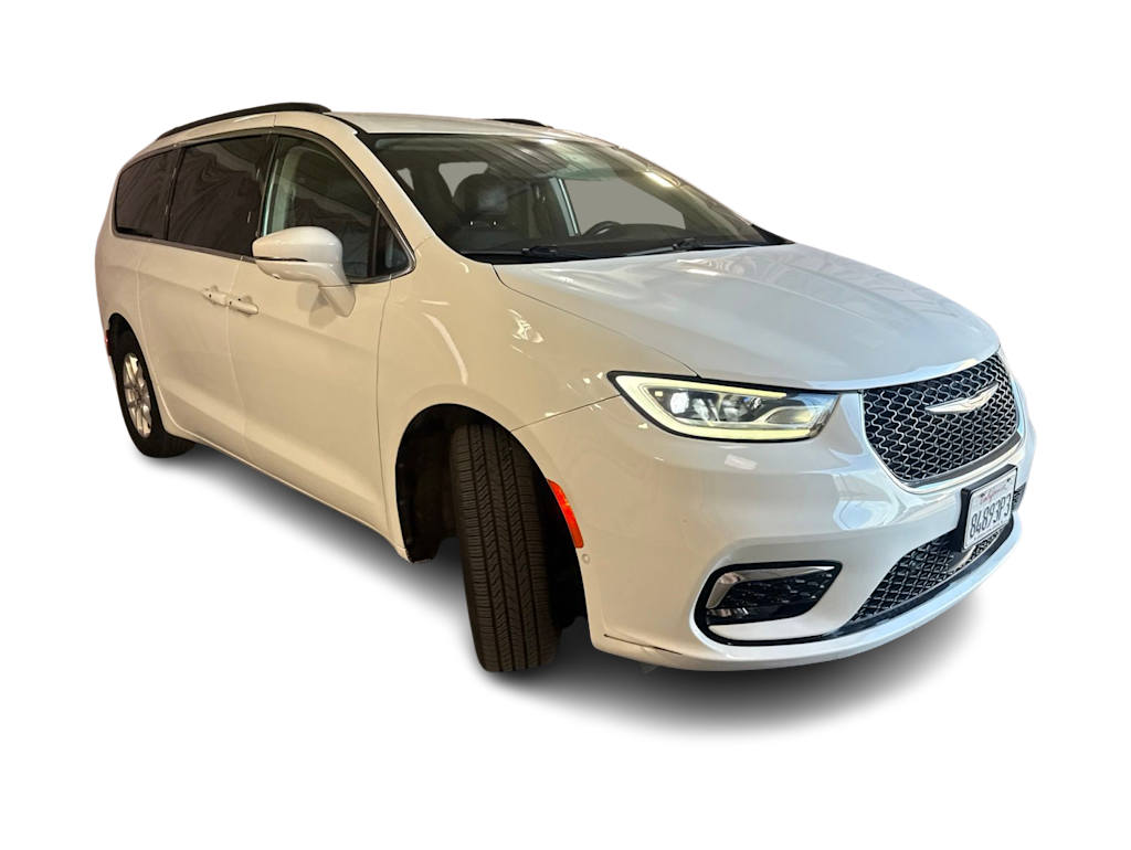 Thumbnail: 2022 Chrysler Pacifica - 15