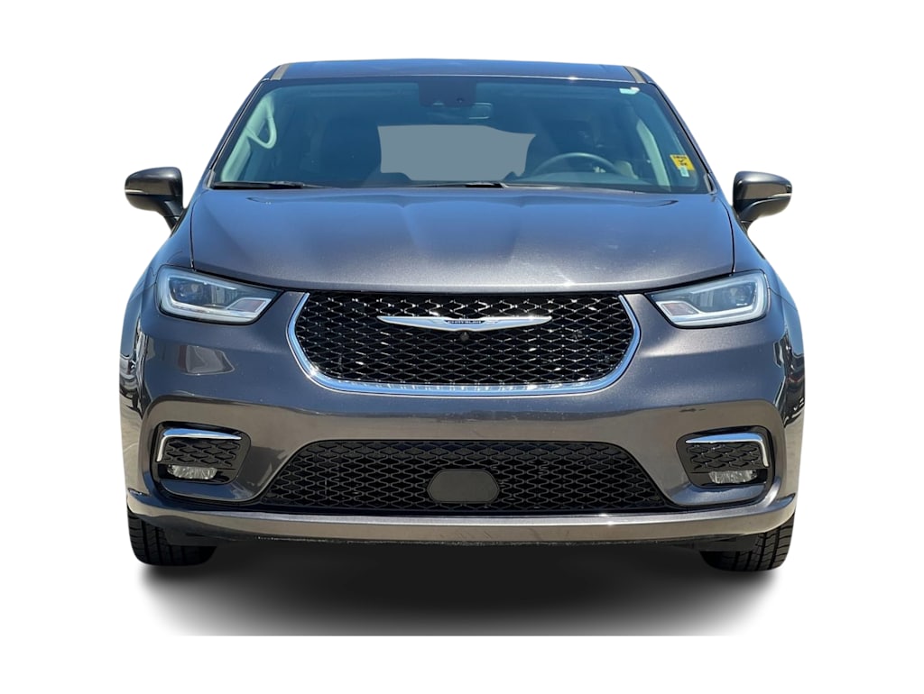 Thumbnail: 2023 Chrysler Pacifica - 6