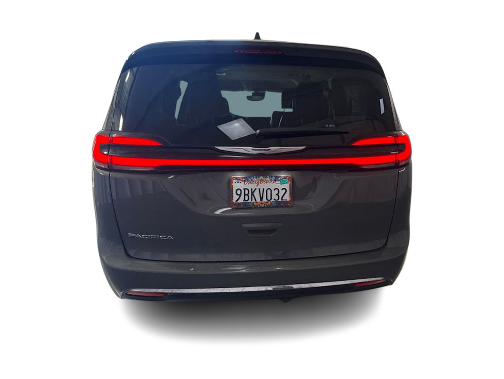 Thumbnail: 2022 Chrysler Pacifica - 5