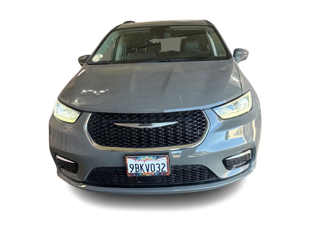 Thumbnail: 2022 Chrysler Pacifica - 6