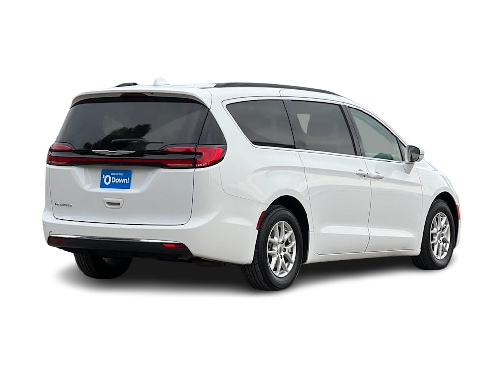 2022 Chrysler Pacifica Touring L 19