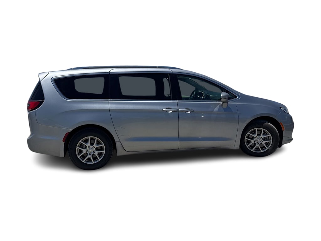 Thumbnail: 2021 Chrysler Pacifica - 15
