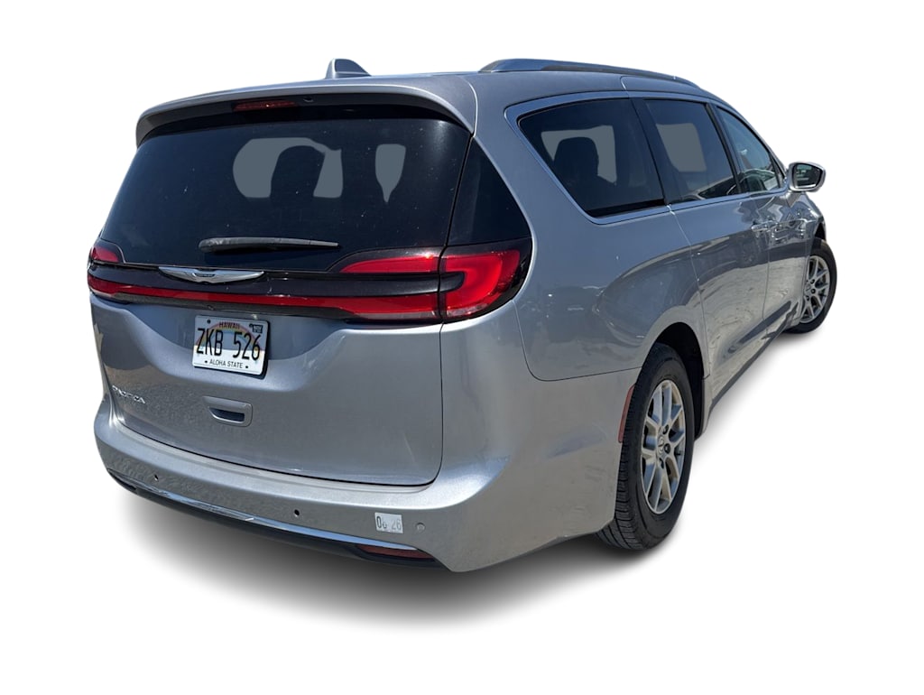 Thumbnail: 2021 Chrysler Pacifica - 16