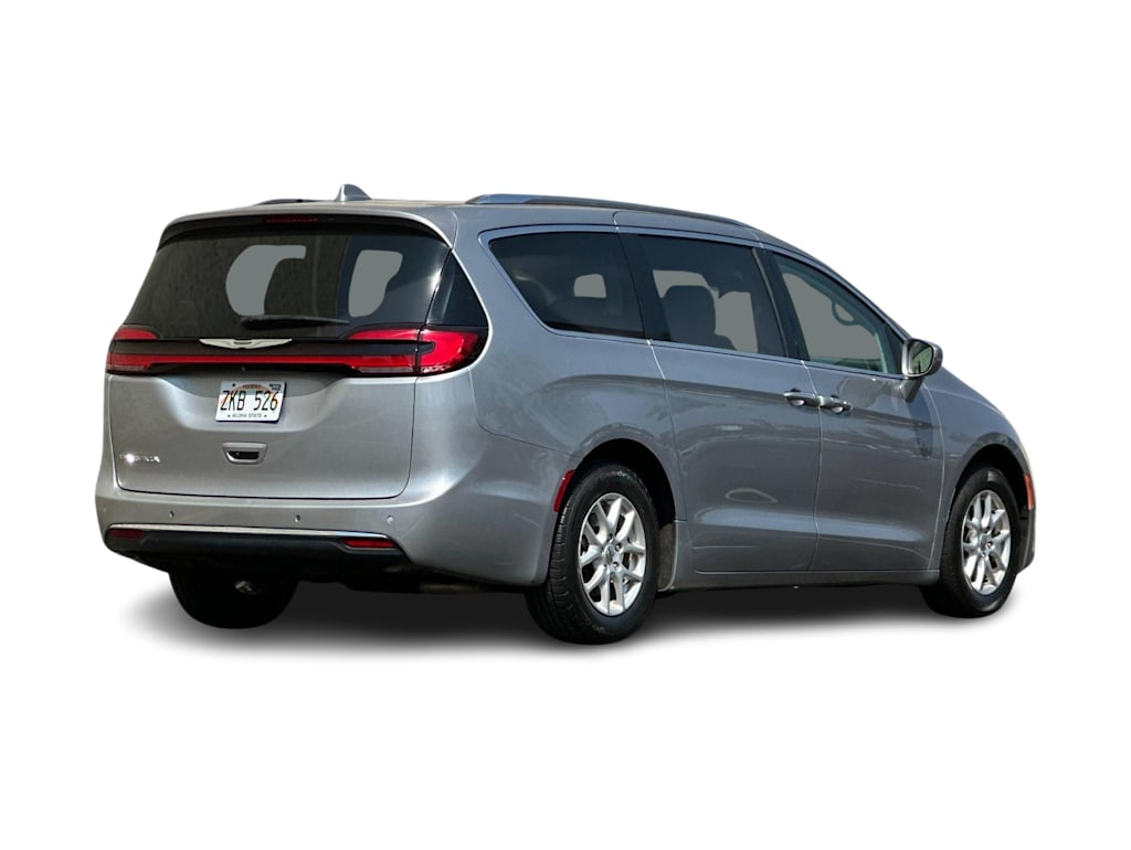 Thumbnail: 2021 Chrysler Pacifica - 18