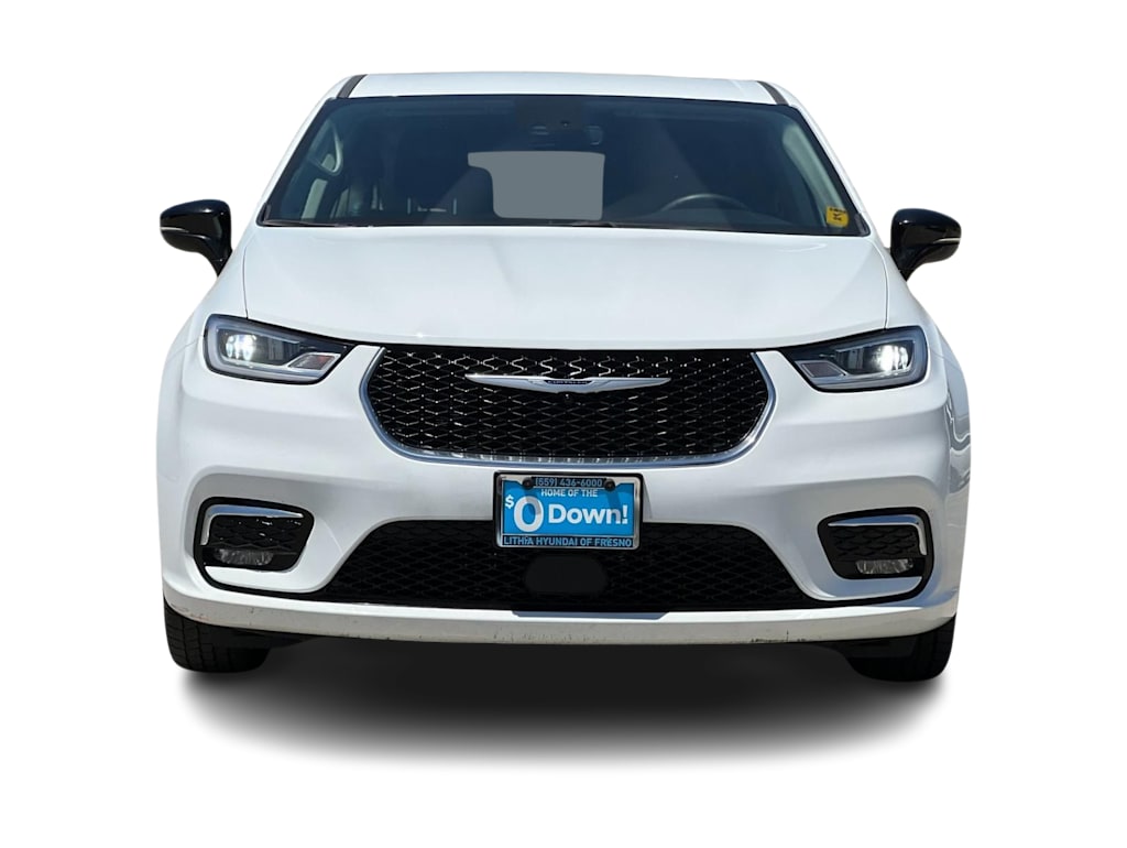 Thumbnail: 2024 Chrysler Pacifica - 6
