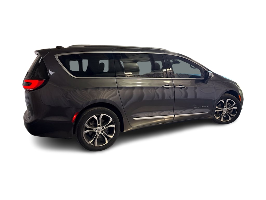 Thumbnail: 2021 Chrysler Pacifica - 14