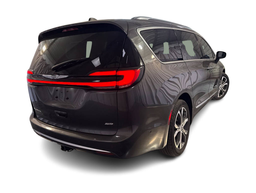 Thumbnail: 2021 Chrysler Pacifica - 15