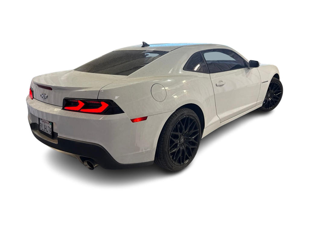 Thumbnail: 2014 Chevrolet Camaro - 16